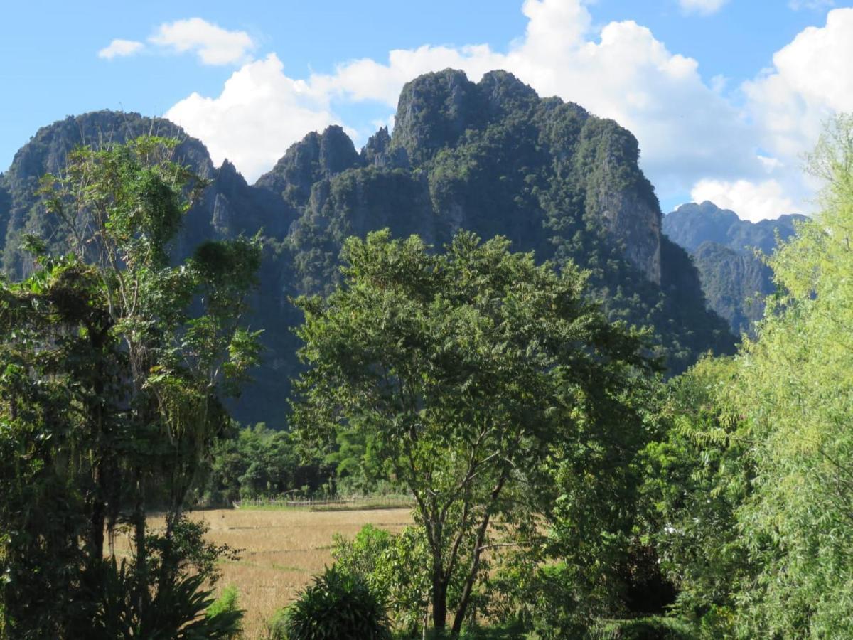 Maylyn Guesthouse Vang Vieng Bagian luar foto